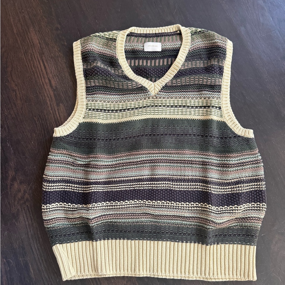 EXCELLENT CONDITION Aime Leon Dore Striped V-Neck Sweater Vest